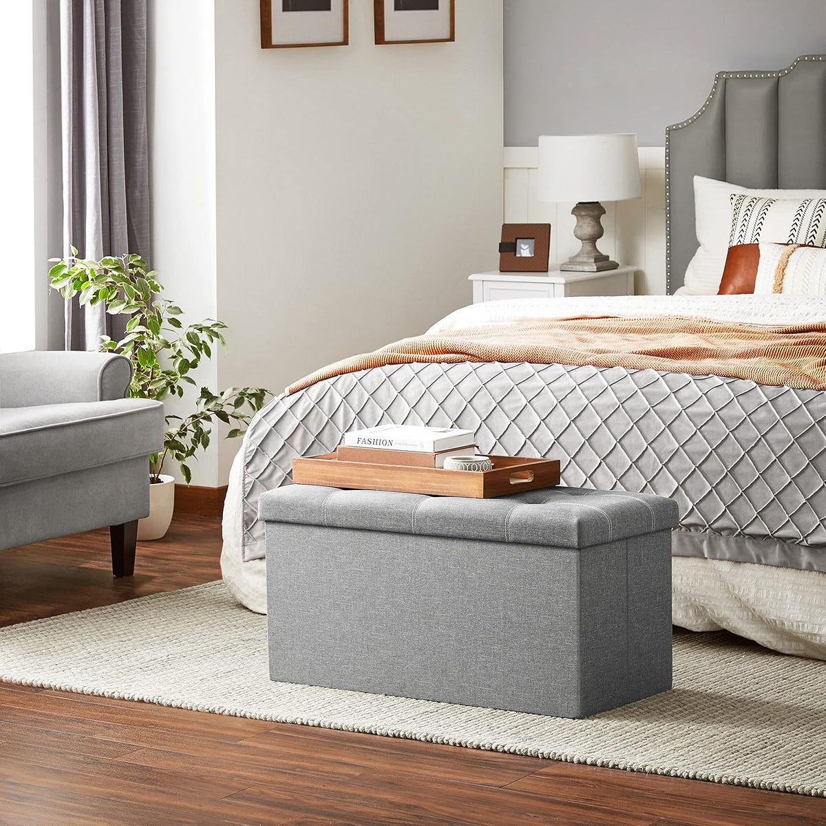 SONGMICS MAZIE Collection - 30 Inches Ottoman Storage Bench, 21 Gal. Folding Chest with Breathable Linen-Look Fabric, Load up to 660 lb, for Entryway, Living Room, Bedroom, Light Gray ULSF001G02