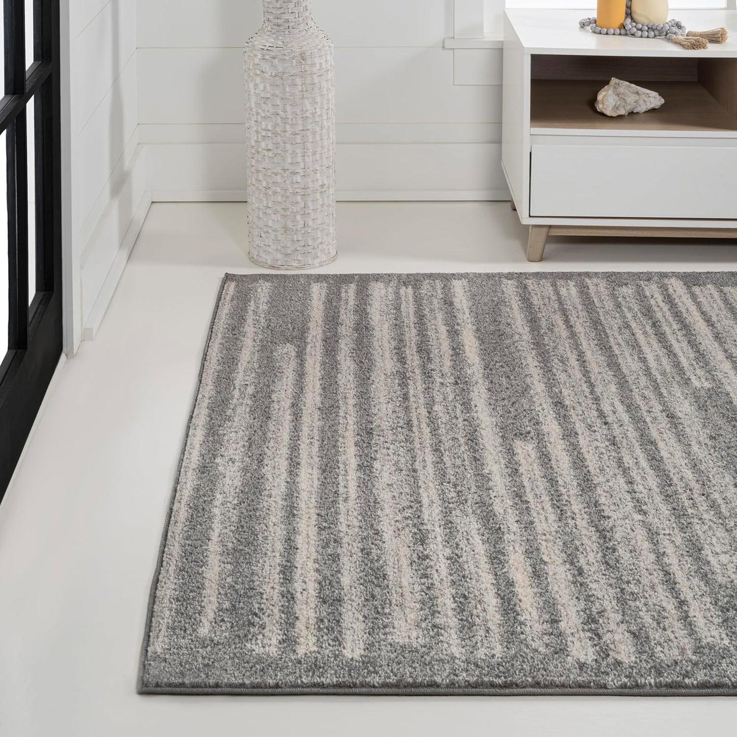 JONATHAN Y Khalil Modern Berber Stripe Gray/Cream Indoor Area Rug, 3x5, Contemporary, Bohemian, Easy-Cleaning for Living Room, Bedroom, Kitchen, Pet Friendly, Non-Shedding (MOH207G-3)