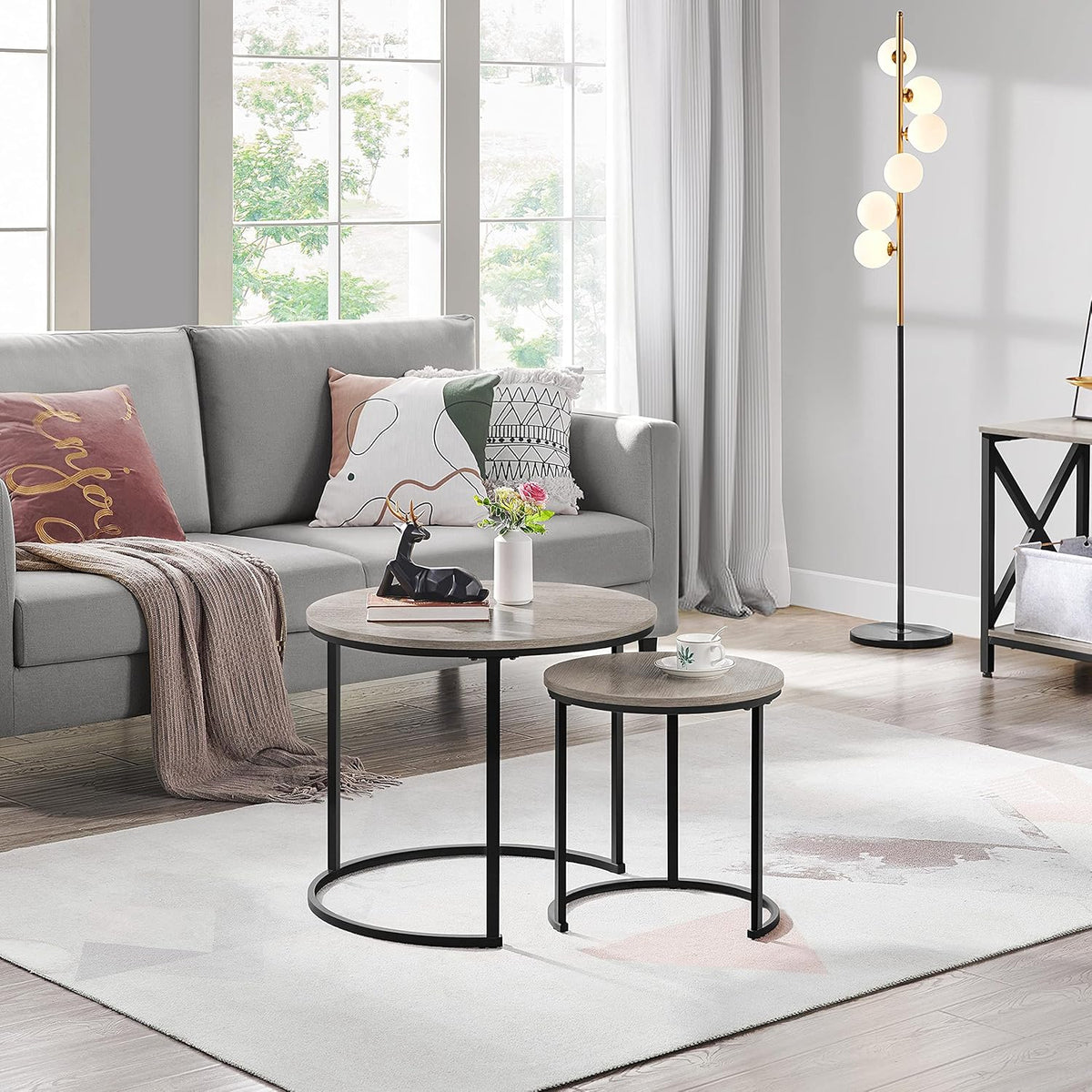 Yaheetech Nesting Coffee Table Set of 2, Nesting Table, Rustic Stacking Side Tables, Nesting End Table Set w/Round Wooden Tabletop and Sturdy Metal Base for Living Room,Small Space, Gray
