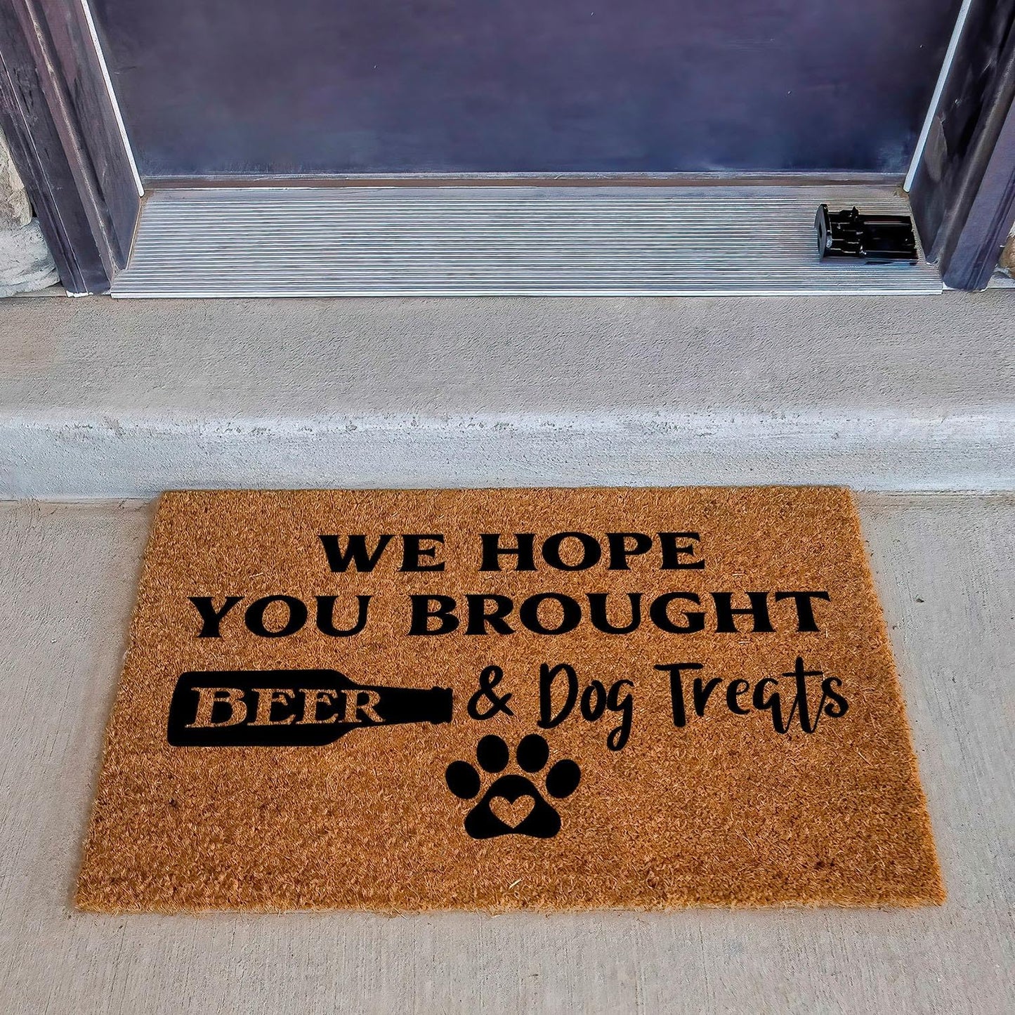 Funny Coir Doormat We Hope You Brought Beer & Dog Treats Front Door Mat Entryway Outdoor Mat with Heavy Duty Front Porch Decor Welcome Mats for Entrance Natural Coconut Thick Brown Mat 23.7x15.7 inch