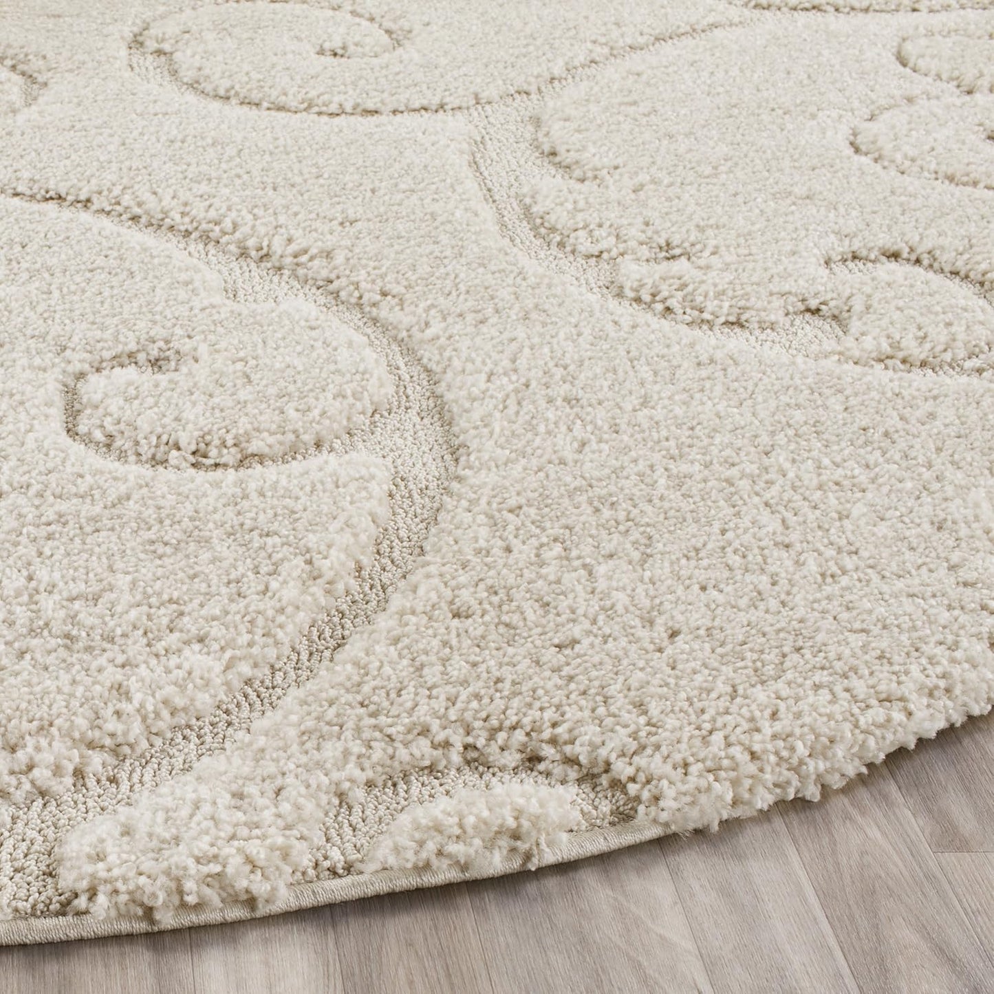 SAFAVIEH Florida Shag Collection Area Rug - 10' Round, Creme & Creme, Scroll Design, Non-Shedding & Easy Care, 1.2-inch Thick Ideal for High Traffic Areas in Living Room, Bedroom (SG455-1111)