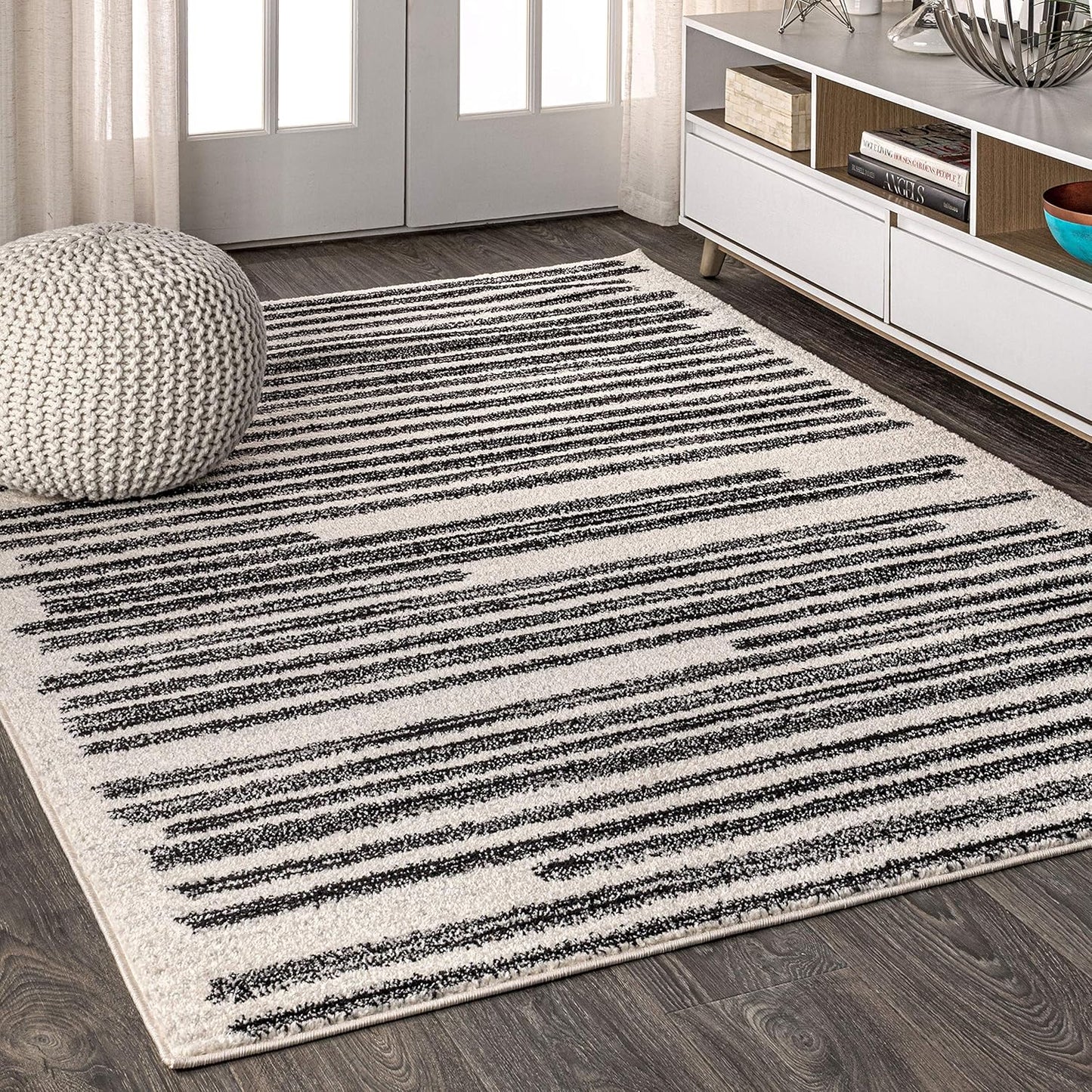 JONATHAN Y Khalil Modern Berber Stripe Cream/Black Indoor Area Rug, 8x10, Contemporary, Bohemian, Easy-Cleaning for Living Room, Bedroom, Kitchen, Pet Friendly, Non-Shedding (MOH207A-8)