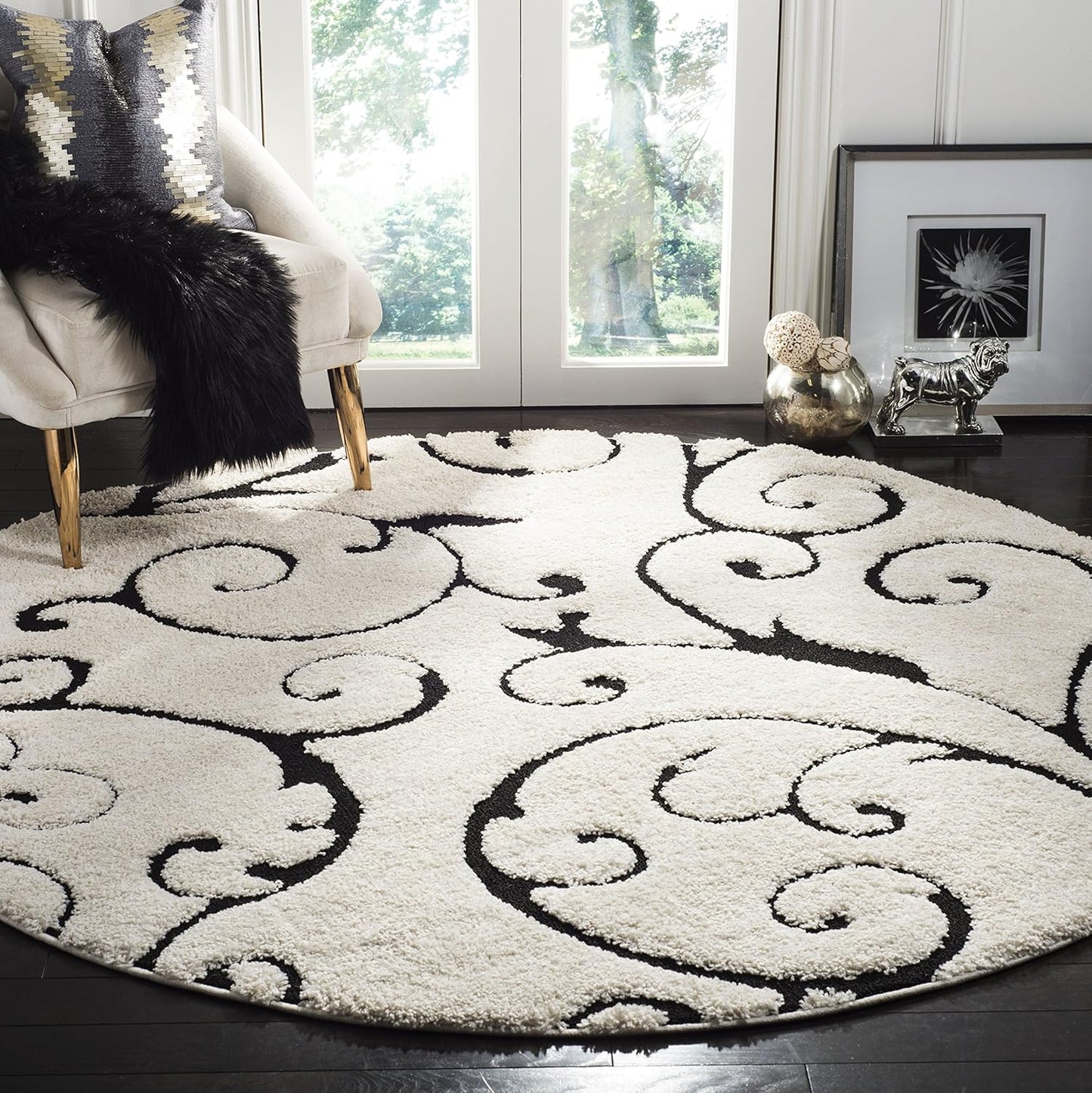 SAFAVIEH Florida Shag Collection Area Rug - 9' Round, Ivory & Black, Scroll Design, Non-Shedding & Easy Care, 1.2-inch Thick Ideal for High Traffic Areas in Living Room, Bedroom (SG455-1290)